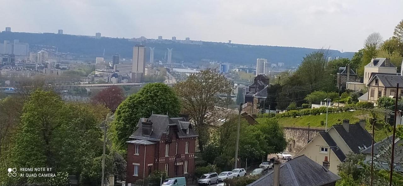 Charmante Villa Familiale A Rouen Bonsecours ภายนอก รูปภาพ